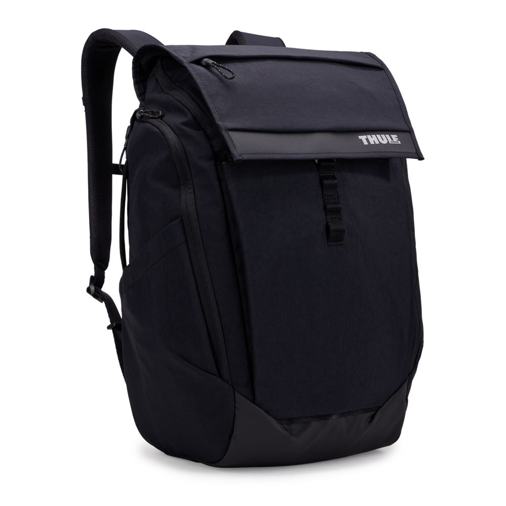 Thule Paramount Backpack 27L Black front view