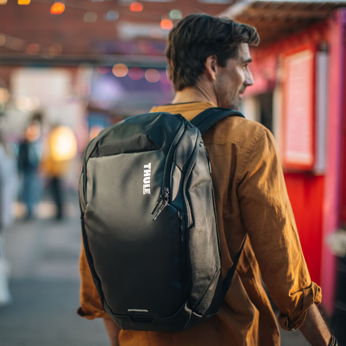 Thule Chasm 26L Laptop Backpack - Black